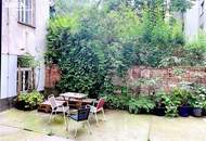 Originale ALTBAU - DG WOHNUNG - 2 Zimmer - NIBELUNGENVIERTEL