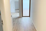 Mitten in der Stadt / zum Innenhof ausgerichtet / 2 Zimmer / Balkon!