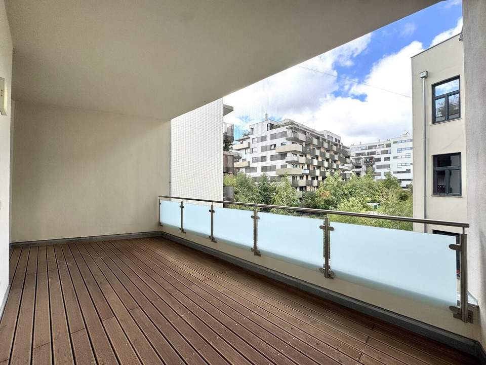 Jetzt Provisionsfrei! Sanierter Altbautraum mit großzügiger hofseitiger Loggia - Stilaltbau am Rennweg - S-Bahn St. Marx ums Eck