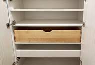 GROSSZÜGIGER ALTBAU BEIM SERVITENVIERTEL!