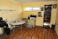 Exklusive Gewerbeimmobilie mit repräsentativer Wohneinheit