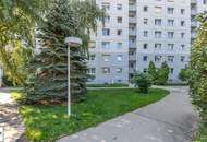 Forsthausgasse 15 - 3,5 Zimmer mit Loggia und Weitblick - ab sofort