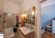 ab 1.7.: traumhafte 3-Zimmer-Altbauwohnung mit Balkon in der Brühler Straße