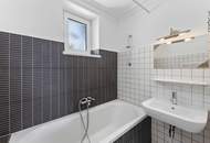 GRÜNER, UNVERBAUBARER AUSBLICK - frisch RENOVIERTE 3 Zimmer Neuwohnung