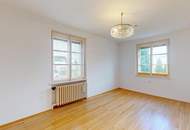 Großzügiges Familienheim, Mehrgenerationenhaus oder Anlageobjekt im Zentrum von Sattledt