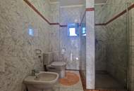 RARITÄT: HISTORISCHES WOHNJUWEL IN ATEMBERAUBENDER RUHELAGE MIT SCHÖNER AUSSICHT DIREKT AM WALDRAND IM NAHBEREICH VON WIEN UND KORNEUBURG