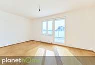 Lichtdurchflutete Dachgeschoßwohnung mit traumhafter Terrasse