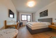 Hotel mit Gastwirtschaft und malerischem Gastgarten (Provisionsfrei)