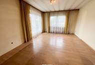Zeit für einen Neustart! Sanierungsbedürftiges Haus auf 1.787 m² großem Grundstück – ideal für eine umfassende Revitalisierung oder als Neubauprojekt!