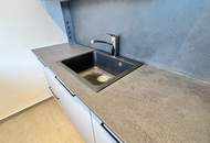 Generalsanierte Wohnung mit neuer Küche, Bad, Elektrik etc. in ruhiger Lage.