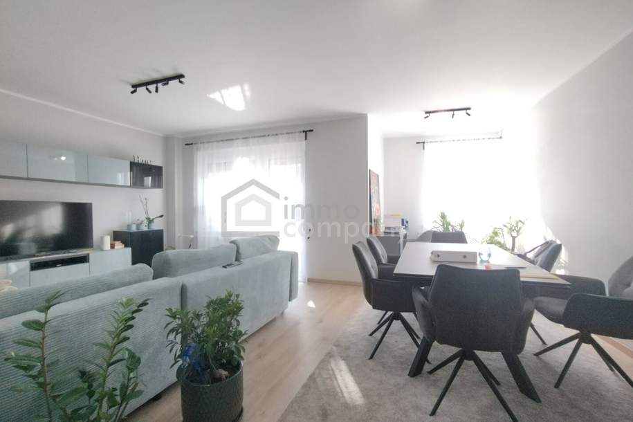 Große TERRASSE - Wohnung neu saniert! 4 Zimmer + eigene Garage / zentrale Toplage, Wohnung-kauf, 379.000,€, 2460 Bruck an der Leitha