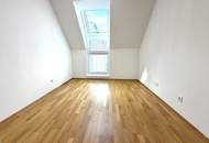 Moderne 3 Zimmer Wohnung im Dachgeschoss