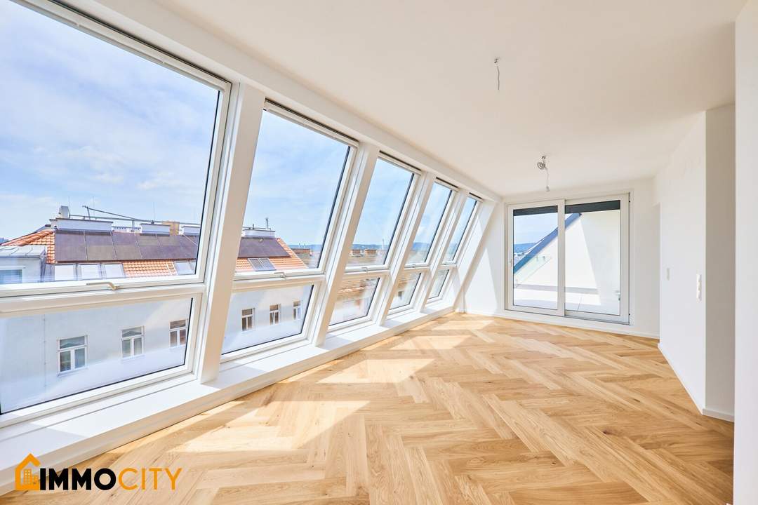 Exklusive 4-Zimmer-Wohnung mit 43 m² Panoramaterrasse – Familienhit im DG
