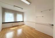 Klagenfurt - Villacher Straße: Attraktive Geschäftsfläche mit 3 PKW Stellplätzen inklusive