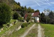 Haus mit Grund, Waldflächen und Wörtherseeblick