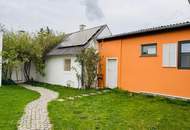 "Business.Leben.Urlaub. 2 Häuser mit traumhaften Garten inkl. Pool"