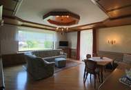 Großes Haus mit kleinem Garten als Zimmervermietung oder für Großfamilien