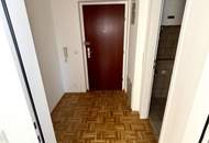 Geförderte Seniorenwohnung mit sonniger Loggia, barrierearmem Komfort und Aufzug - exklusiv nur für Pensionisten, die ruhig und selbstständig wohnen möchten!