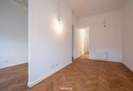 Sanierter Altbau mit modernem Neubau