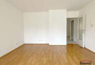 TEILWEISE HOFRUHELAGE - 2-Zimmerwohnung mit Balkon (Mietbeginn 01.02.2026)