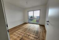 Modernes Eck-Reihenhaus in ruhiger Lage - Erstbezug