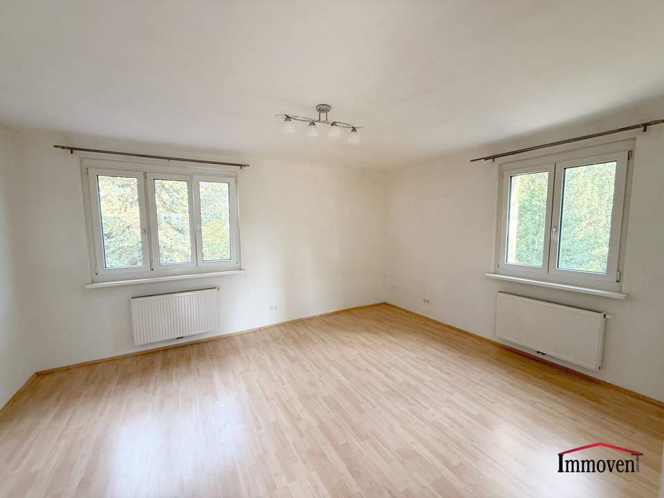 Helle 3-Zimmerwohnung beim Schloss Tribuswinkel!