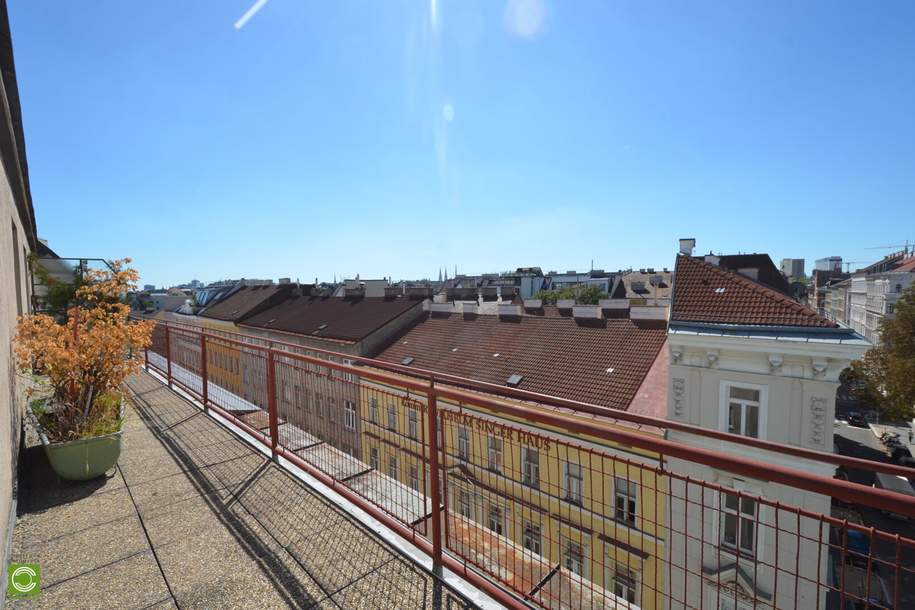 CHRISTOPH CHROMECEK IMMOBILIEN - 1090 WIEN - Renovierungsbedürftige Dachgeschoßwohnung mit Terrasse!, Wohnung-kauf, 345.000,€, 1090 Wien 9., Alsergrund