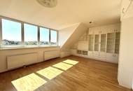 1040! Sehr schöne 4-Zimmer Wohnung mit Terrasse und tollem Blick! UNBEFRISTET!
