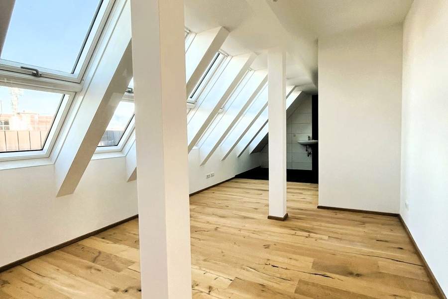 Helles Dachgeschossjuwel mit offener Raumgestaltung und traumhafter Terrasse, Wohnung-kauf, 5110 Salzburg-Umgebung