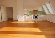 Rathausplatz - 3 Zimmer - Dachgeschoss - Wohnung mit Terrasse!