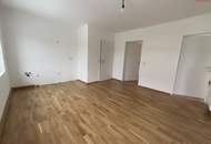 Perfekte Wohnung für junge Familien und Pärchen dank idyllischer Grünlage und optimaler Infrastruktur! Schöne Raumaufteilung! Saniert und sofort verfügbar!