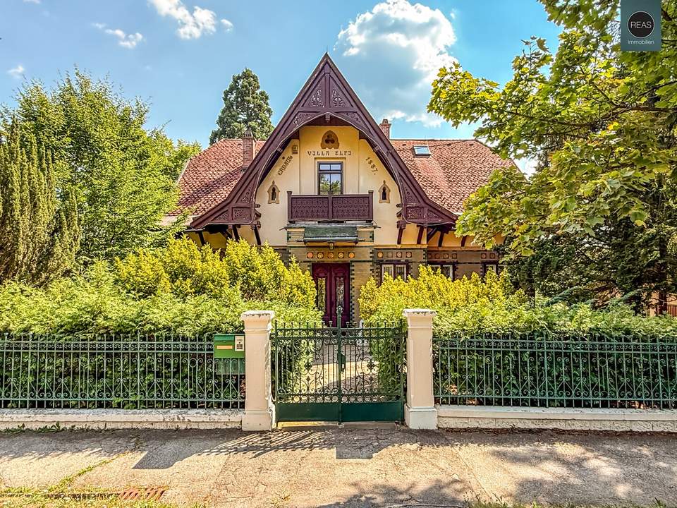 Villa Elfi: Klassische Villa mit Traumgrundstück in Tullnerbach-Lawies!
