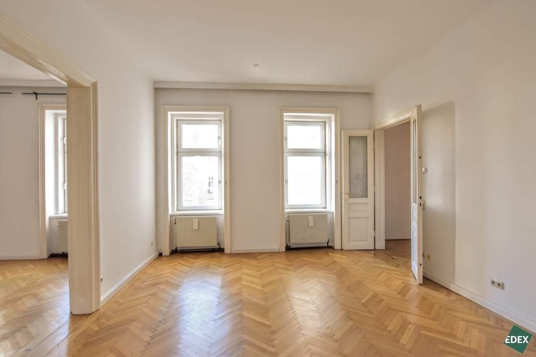 Unbefristet: Wunderschöne 3-Zimmer-Altbauwohnung in absoluter Ruhelage