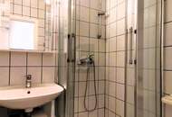 IDEAL FÜR SINGLES ODER PAARE - LICHTDURCHFLUTET - MIT ZWEI BALKONEN