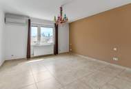 Große Terrasse &amp; Dachgeschoss – viel Wohnqualität nahe U1