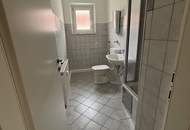 Frisch saniert & sofort bezugsbereit: charmante 3-Zimmer-Wohnung in ruhiger Lage mit hervorragender Infrastruktur – Wohlfühlen garantiert, ganz ohne Provision! Entdecken Sie das volle Potential dieser Wohnung mit KI-gestützter Visualisierung!