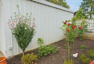 Charmantes Einfamilienhaus mit Einliegerwohnung, Garten und Garage – vielseitig nutzbar