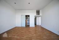 Elegante 4-Zimmer Altbauwohnung