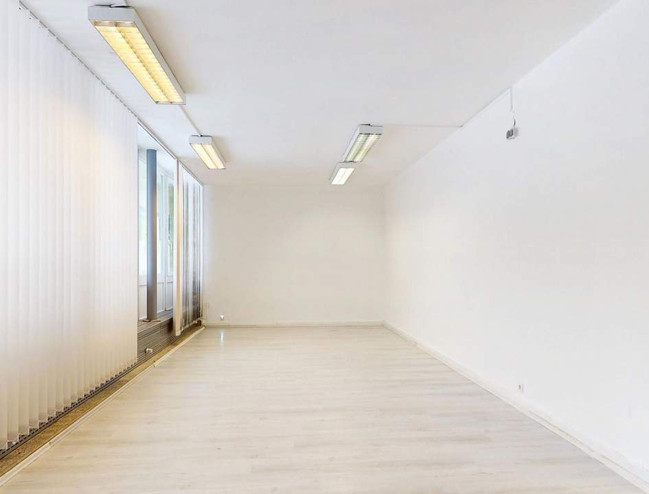 Büro- oder Praxisfläche in gut frequentierter Lage!