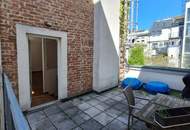 Loftartiges Büro mit großen Fenstern und einer Terrasse - ideal als Atelier oder Studio