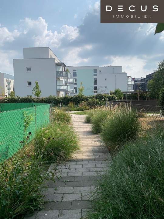 NEUWERTIGE 2 ZIMMER WOHNUNG | MIT SÜDLOGGIA | IHR NEUES ZUHAUSE WARTET | AB 1.11.2025