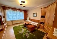 Haus zum Wohlfühlen mit Wintergarten und Pool auf großem Grundstück!