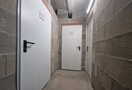 2-Zimmer-Altbauwohnung nahe U1 | Balkon vorübergehend bewilligt