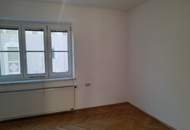 Adrette 3 Zimmer Wohnung (WG tauglich)/Büro in unmittelbarer Uni Nähe/Zentrum (Provisionsfrei für den Mieter)