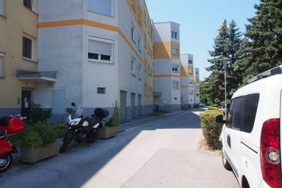 Guntramsdorf/Mödling Hauptmiete 2 Zimmer mit eigenem Parkplatz, Wohnung-miete, 990,00,€, 2353 Mödling