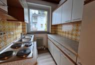 TOP Lage: 2-Zimmer-Wohnung mit Loggia und Blick ins Grüne