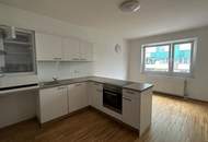 Moderne 3,5-Zimmer-Wohnung mit Loggia und Parkplatz!!!