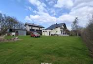 Einfamilienhaus mit Pool und großem Grundstück