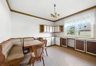 Ihr neues Zuhause: Einfamilienhaus mit vielseitigem Ausbaupotenzial in familienfreundlicher Stadtlage!
