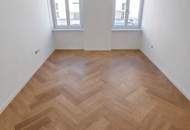 Revitalisiertes Altbaujuwel – alles, was das Herz begehrt! 3-Zimmer-Wohnung mit Klimaanlage, Terrasse, Luftwärmepumpe &amp; edler Ausstattung mit Fischgrätparkett – überzeugen Sie sich selbst